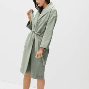 Everlane Hood French Terry Robe M/L Green Laurel Tie Belt Pockets Organic Cotton